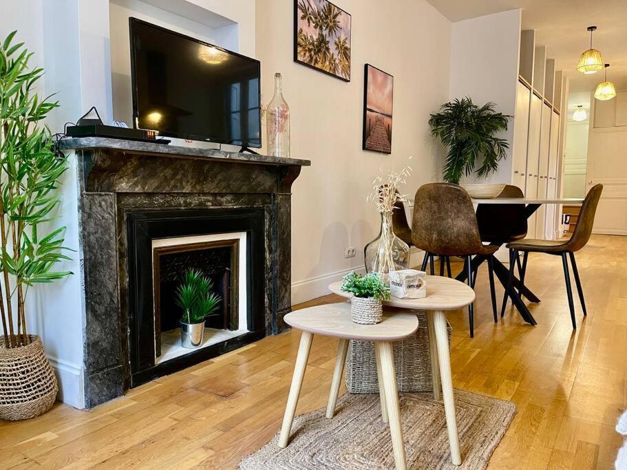 Le Petit Balcon De Verdun - Carcassonne Centre Zewnętrze zdjęcie